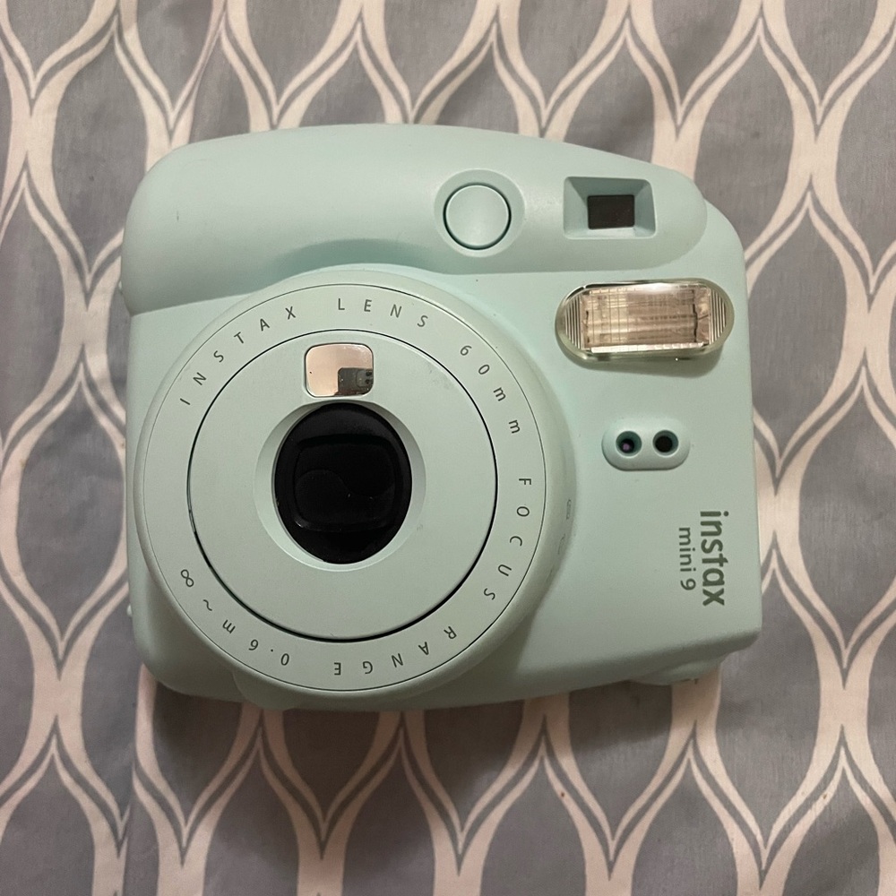 Instax mini 9